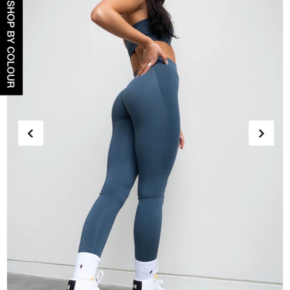 Azur Blue Sports Bra - Picture 2 of 4